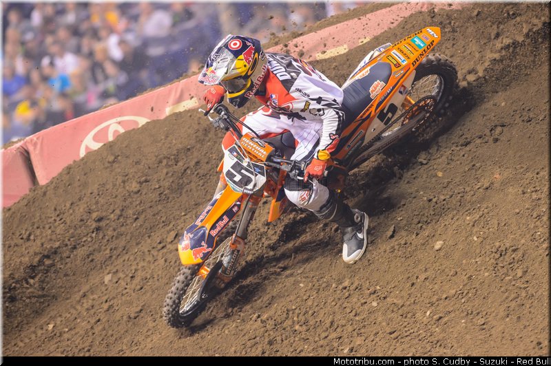 dungey_007_supercross_us_2013_indianapolis