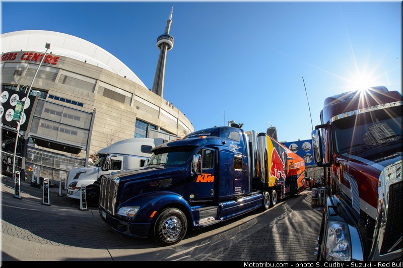 ktm_030_supercross_2013_toronto