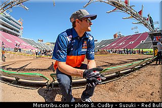 dungey_17_supercross_us_2013_salt_lake_city.jpg