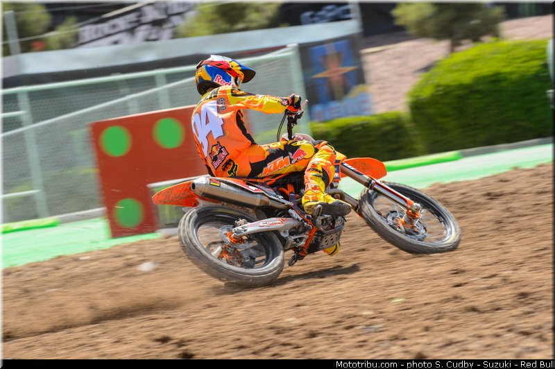 roczen_06_supercross_us_2013_las_vegas