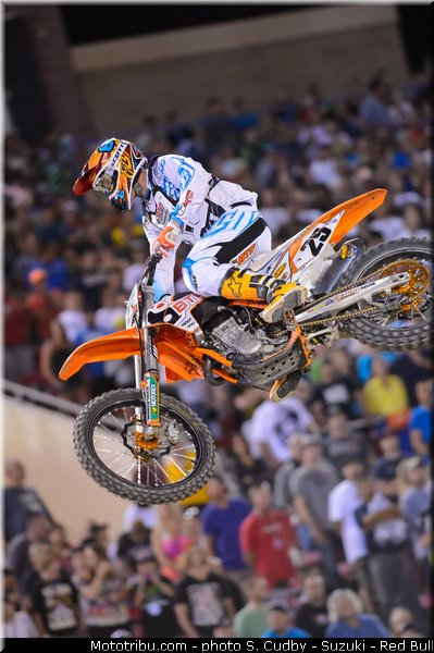 short_02_supercross_us_2013_las_vegas