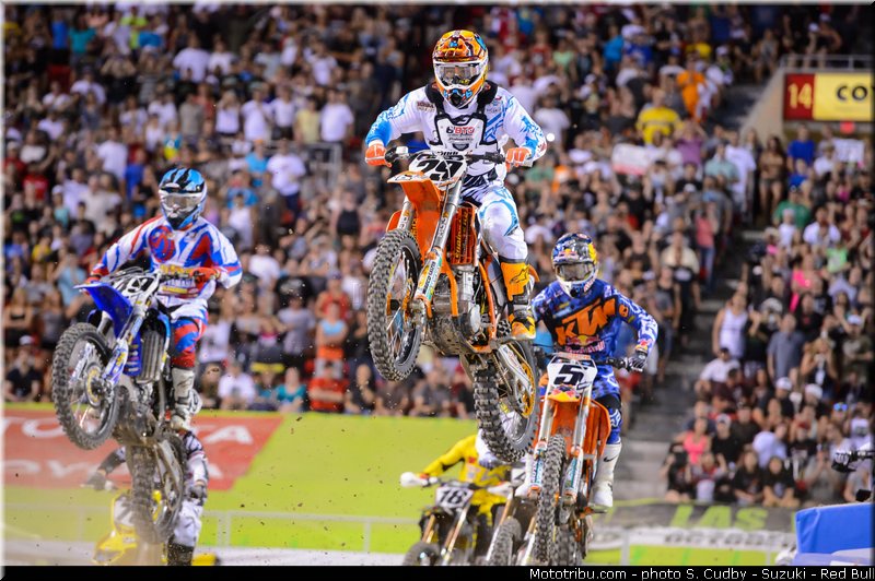 short_03_supercross_us_2013_las_vegas