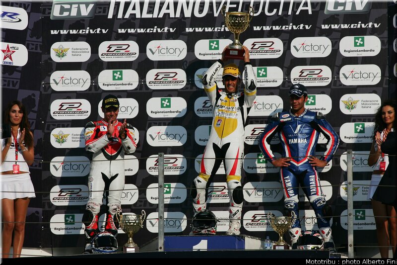 1000_stk_podium_1_misano_civ_2009