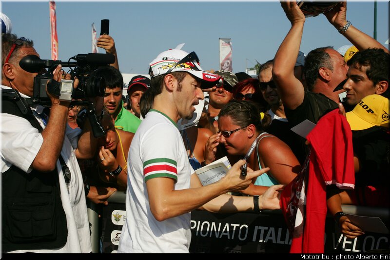 biaggi_2_misano_civ_2009