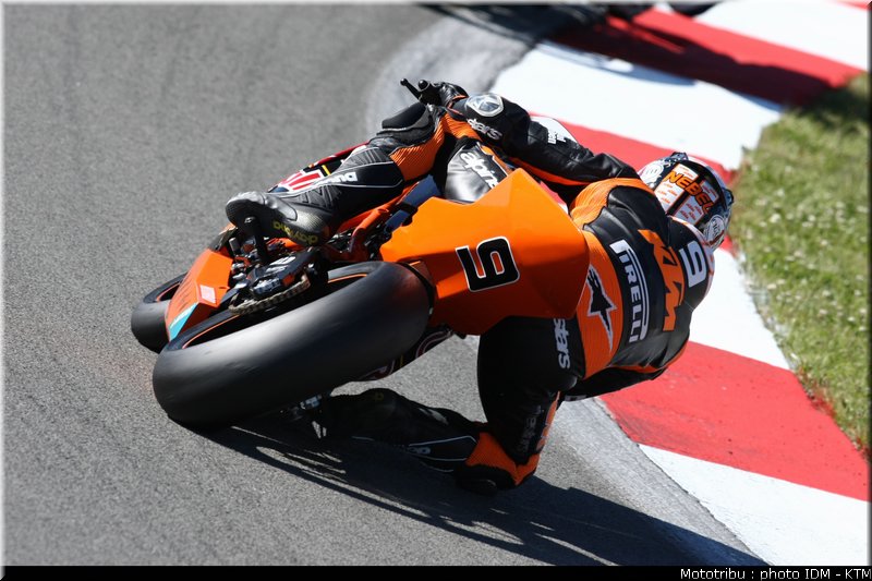 idm_003nurburgring_sbk_nebel_03