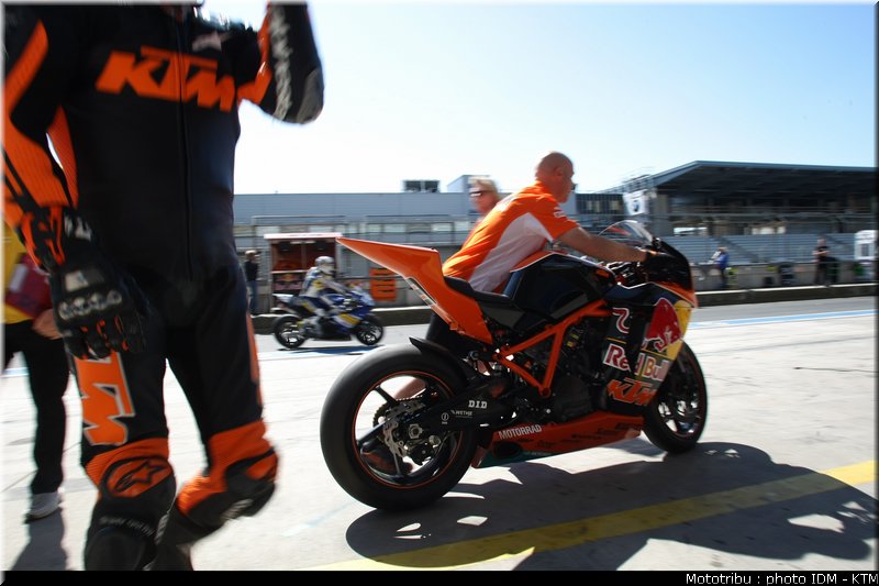 idm_003nurburgring_sbk_nebel_05