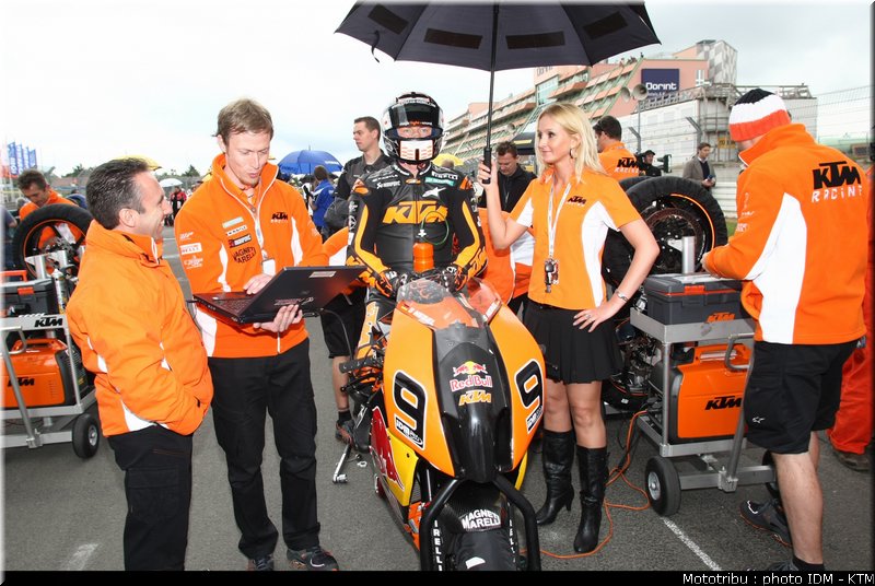 idm_003nurburgring_sbk_nebel_09