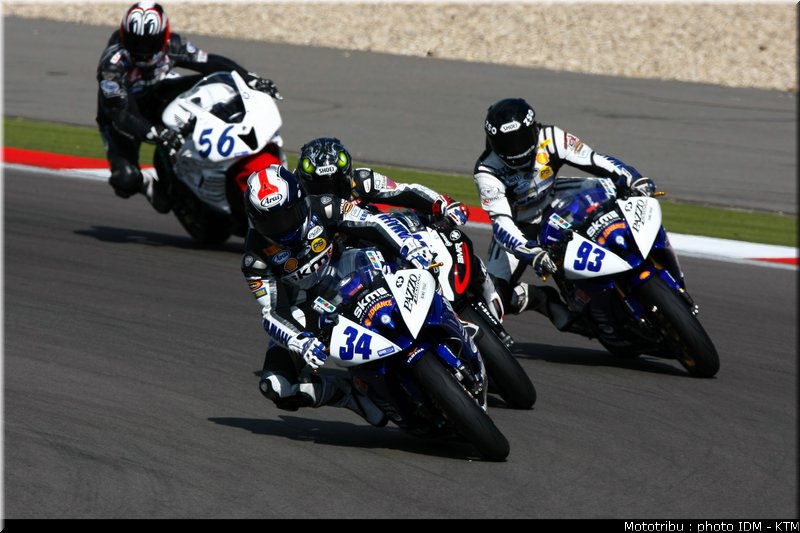 idm_003nurburgring_ss_1