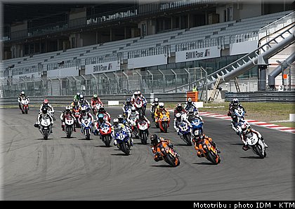 idm_003nurburgring_sbk_06.jpg