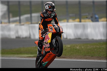 idm_003nurburgring_sbk_nebel_10.jpg
