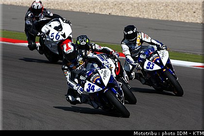 idm_003nurburgring_ss_1.JPG