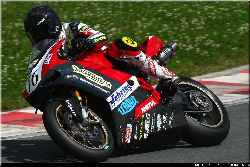 idm_004sachsenring_sbk_knobloch