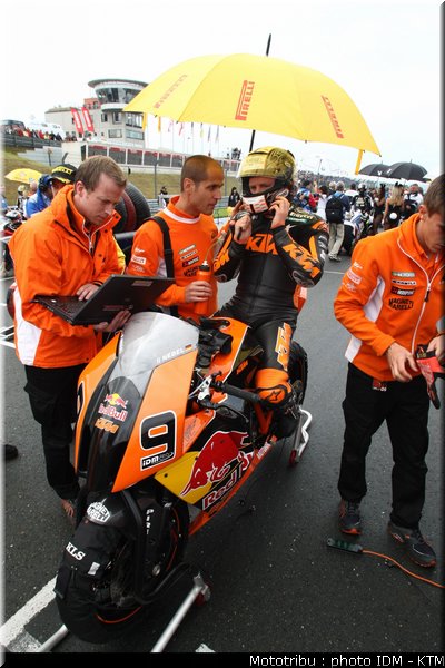 idm_004sachsenring_sbk_nebel_5
