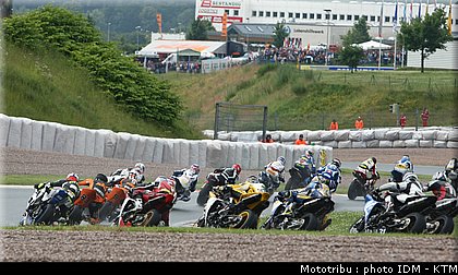 idm_004sachsenring_sbk_04.jpg