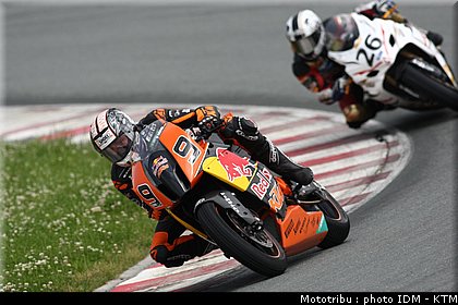 idm_004sachsenring_sbk_10.jpg