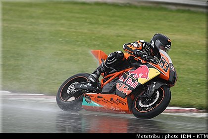 idm_004sachsenring_sbk_keymeulen_7.jpg