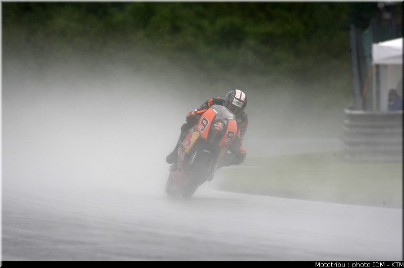 idm_005salzburgring_sbk_nebel_06