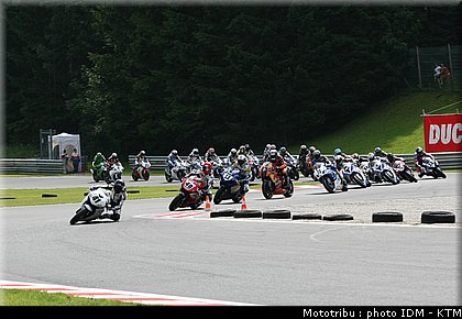 idm_005salzburgring_sbk_04.jpg
