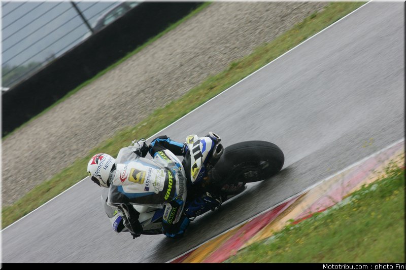 civ_sbk_baggi_2_mugello_2010