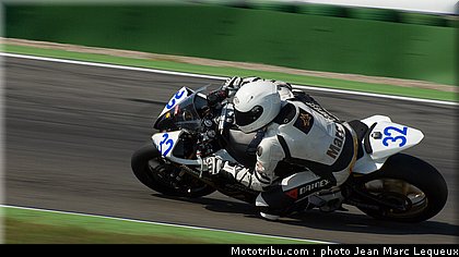 idm_supersport_moser_002_hockenheim_2011.jpg