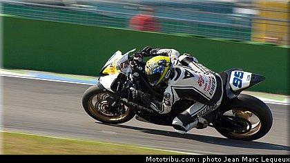 idm_supersport_schmitter_002_hockenheim_2011.jpg