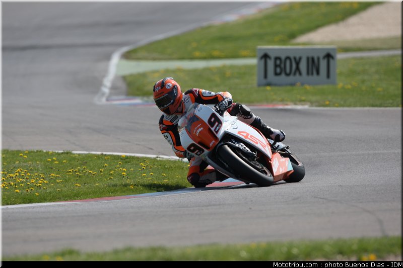 superbike_nebel_16_idm_2011_lausitz