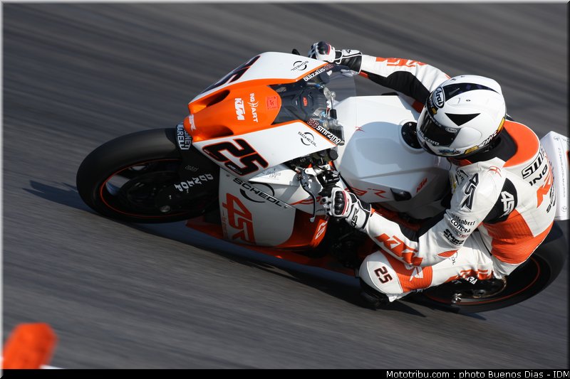 superbike_smrz_05_idm_2011_lausitz