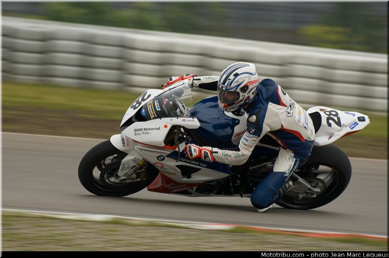 sbk_vos_002_idm_2012_nurburgring