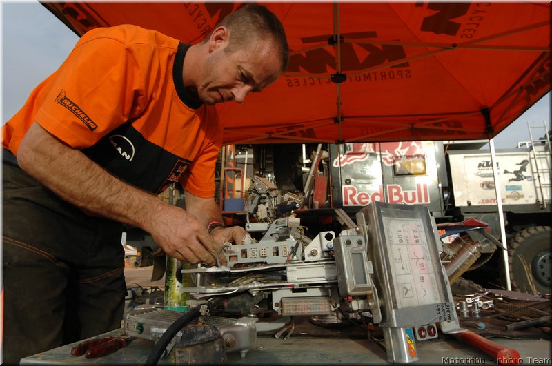 ktm-dakar2007-0077