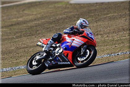 endurance_supersport_superbike_164_grand_trophy_2010.jpg