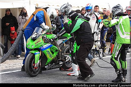 endurance_supersport_superbike_228_grand_trophy_2010.jpg