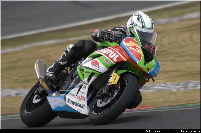 supersport_white_1_grand_trophy_2010