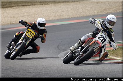 mono_2_grand_trophy_2010.jpg