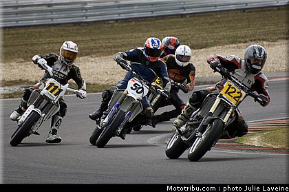 mono_7_grand_trophy_2010.jpg