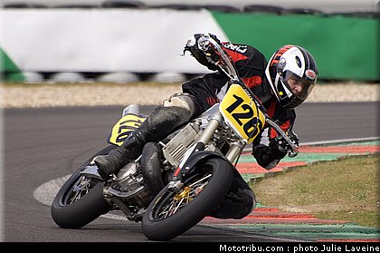 mono_degauwe_4_grand_trophy_2010.jpg