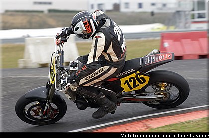 mono_doncq_3_grand_trophy_2010.jpg