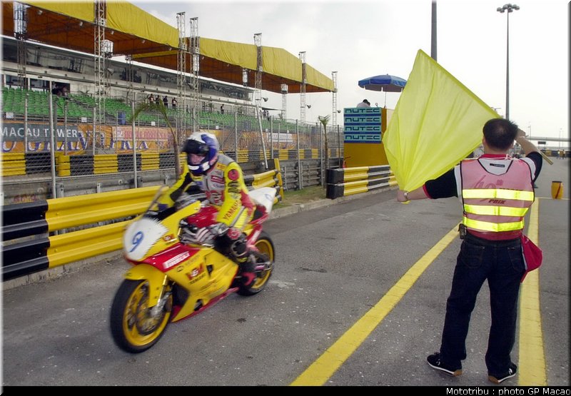 0104_paddock_macao2002_009