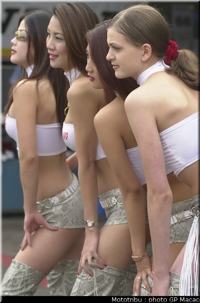 0134_pitbabes_macao2002_010