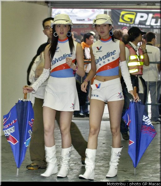 062_pitbabes_macao2003_15