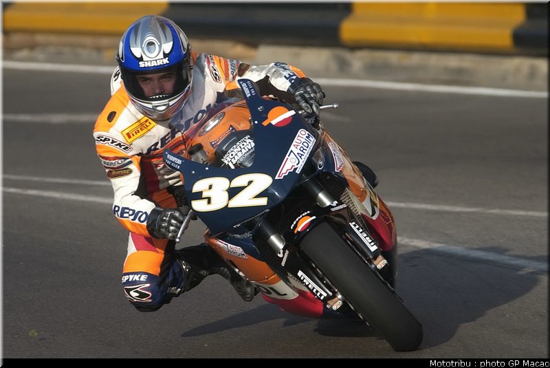 0028_macao2004_028
