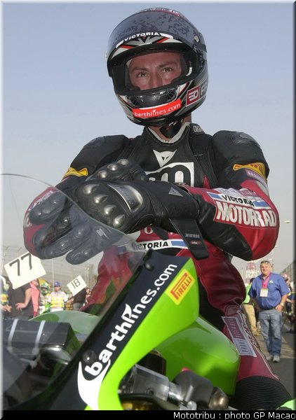 0085_paddock_macao2004_1