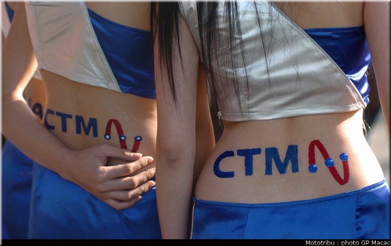 0098_pitbabes_macao2004_004