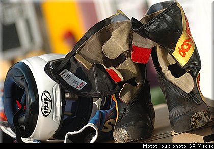 0088_paddock_macao2004_5.jpg