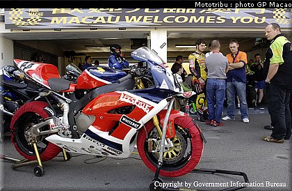 0108_paddock_macao2005_5.jpg