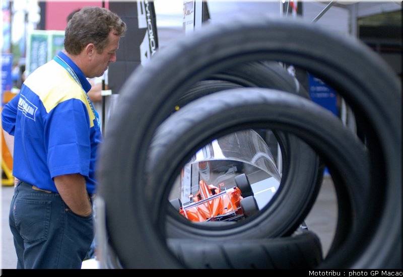 076_macao_paddock2006_2