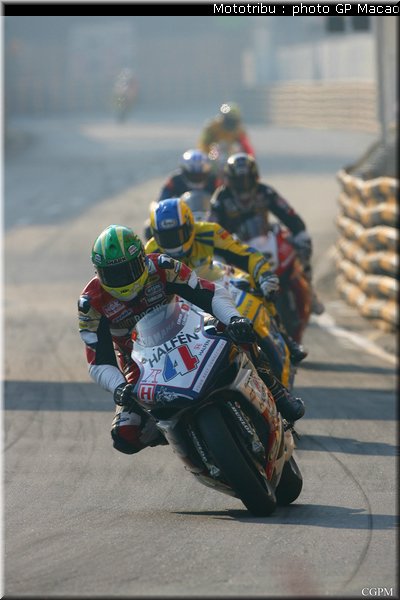 macao_cummins_010