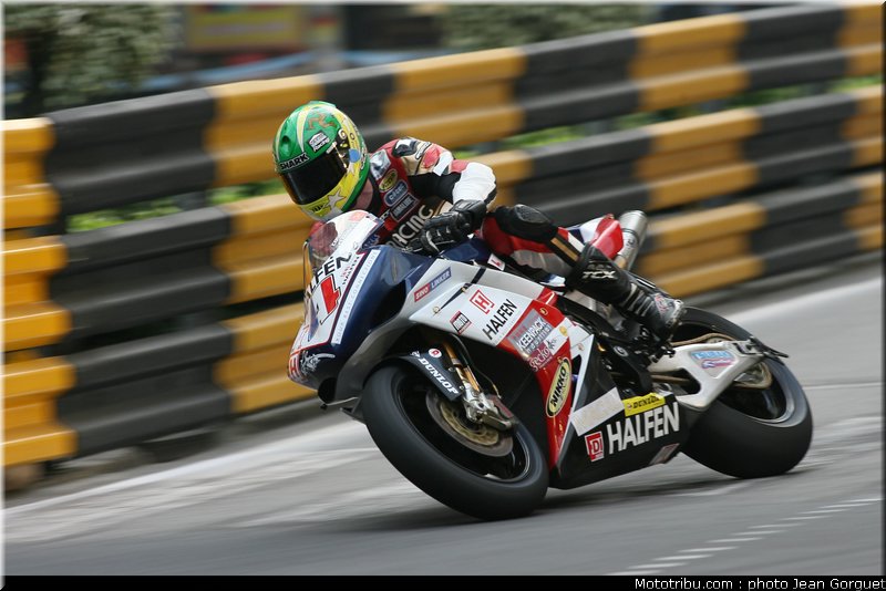 team_of_paris_cummins_macao2008_009