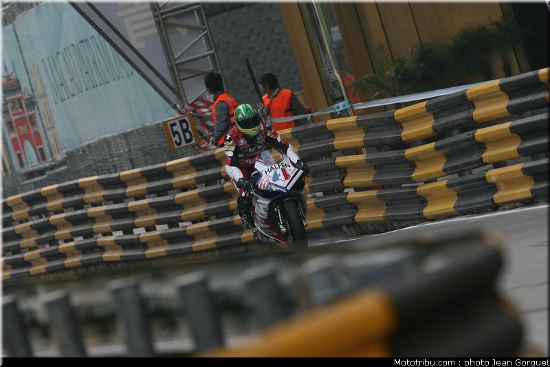 team_of_paris_cummins_macao2008_015
