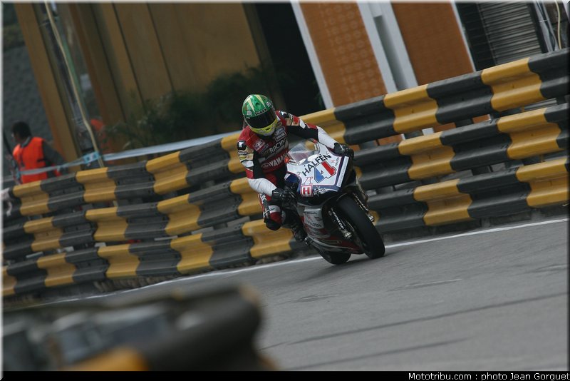 team_of_paris_cummins_macao2008_016