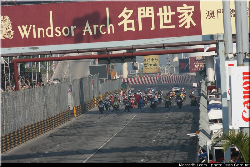 team_of_paris_depart_macao2008_001